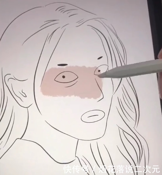 迪丽热巴|美术生画“迪丽热巴”,开局一个“香肠嘴”,看到成品:打扰了