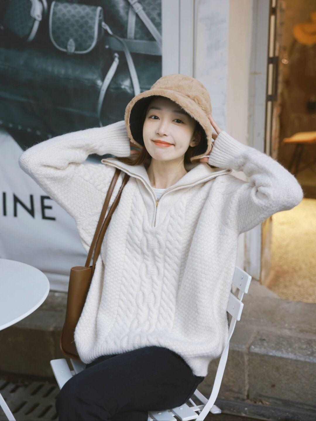 拉链|衣品好的女人,冬季都少不了“毛衣”的搭配,气质爆表