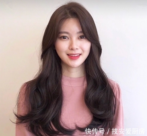 19年超火5款''仙女发型''，仙女们一定要试下，图4造型美翻天