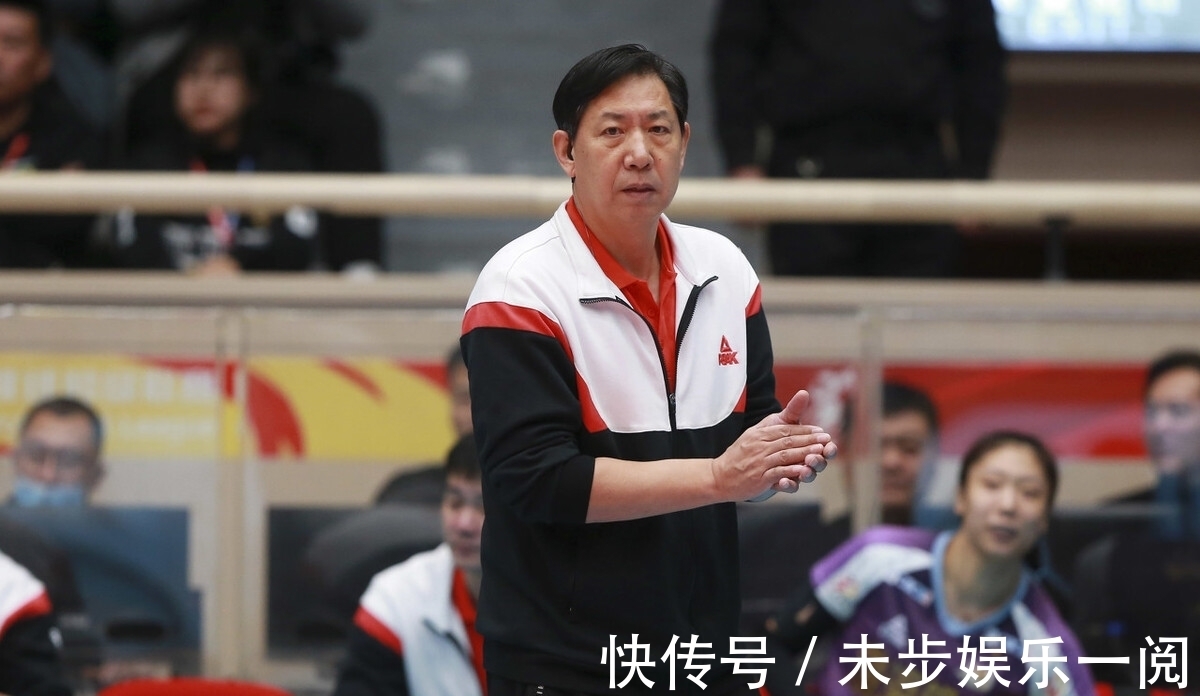 女排|女排选帅呈现蔡、王之争?第一个选聘条件就将王宝泉挡在门外了