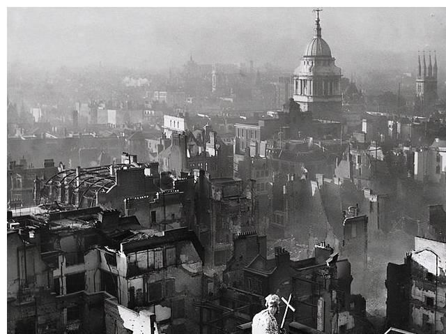 英国战斗机|史上规模最大的空战，盘点二战之不列颠空战全过程