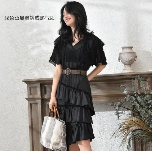 初春最时髦的3款连衣裙，5种搭配法则，掌握多种风格