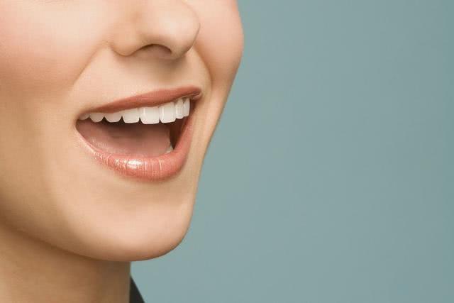 快走|血管堵塞的人,睡觉时有3个表现,若没有,说明血管保养得还不错