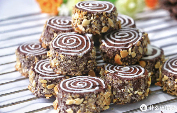  用心|家常美食 篇二百三十九：创意圣诞树桩，好看好吃，准备圣诞礼物要用心