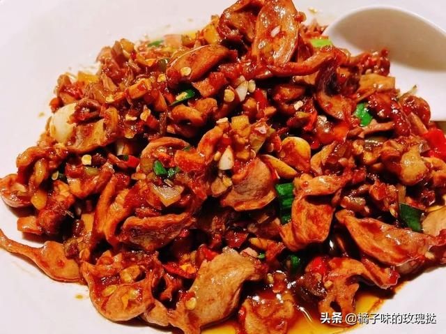 豌豆|超好吃的美味家常菜推荐：韭菜苔螺丝肉，爆炒鸡胗，肉末炒豌豆