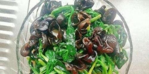 美食推荐：家常麻辣烫、麻油木耳菠菜、里脊末烧海带丝