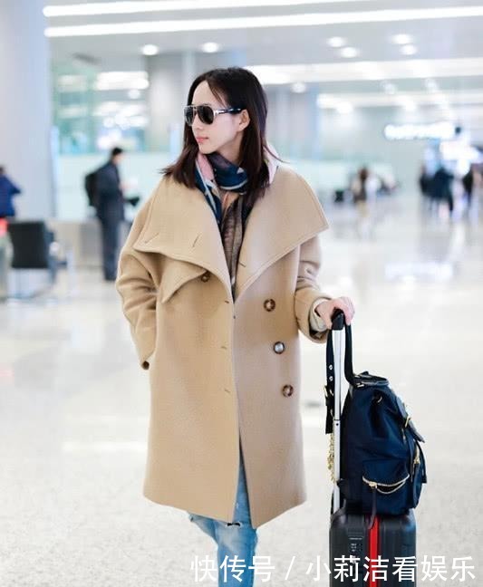 张钧|张钧甯又穿出好气质, 穿卡其色大衣时配花色围巾, 相当有范!