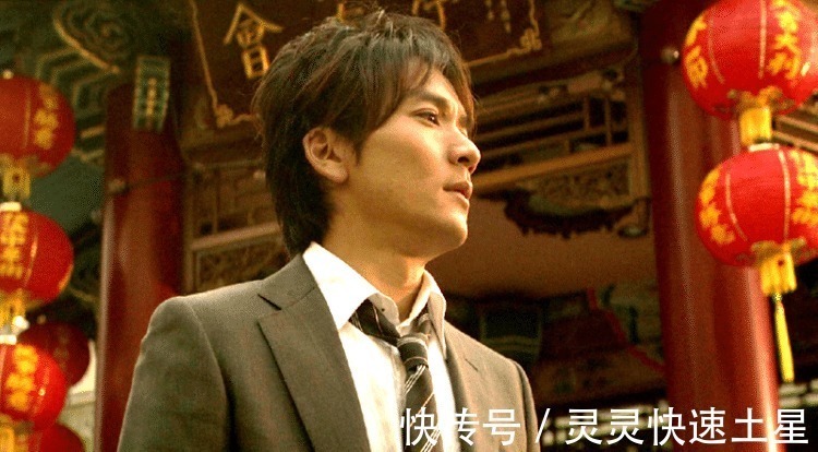 迪迦奥特曼|打败怪兽后抛弃人间体的奥特曼,一个横扫超古代,一个横扫光之国!