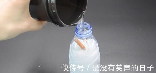 异味|无论马桶有多臭,只需一个塑料瓶,马桶异味自动清除,太方便了