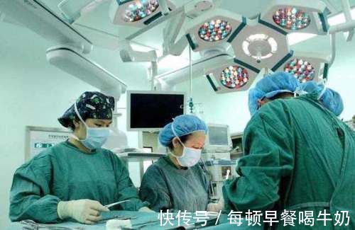 妇产科|“我想上厕所”,产妇刚生完孩子,医生听到这句话慌了神