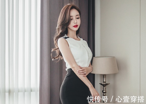 孙允珠|女神孙允珠高清时尚搭配：单调乳白钻黑撞色休闲无袖裙