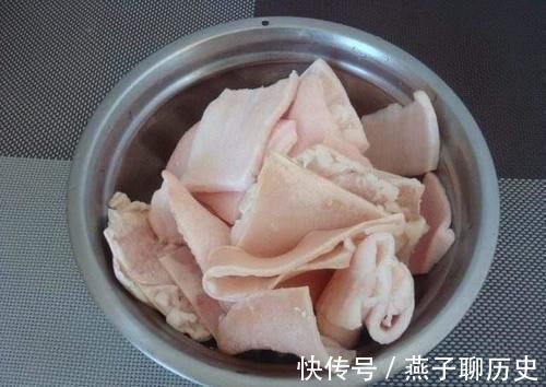 油脂|做猪皮冻时,只用猪皮是不行的!多加这“东西”,皮冻好吃不油腻