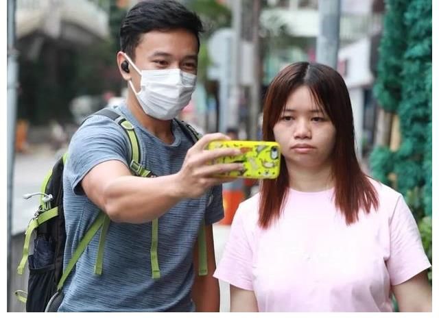 袁群|37岁自称黄花闺女，颜值身材都一般，这位亚姐却被亚视签约力捧