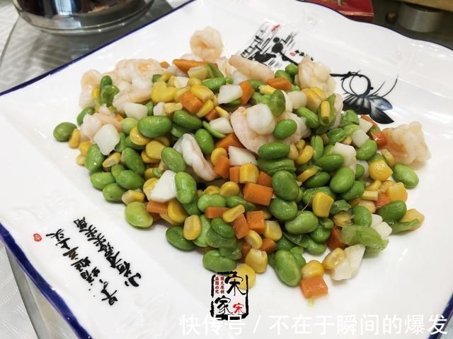 孩子|孩子3周岁宴席,880元标准上了27道菜,客人吃完竟说贵了