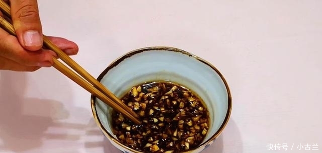 谁说补身得花大价钱?入冬萝卜如此吃,营养不比鱼肉差