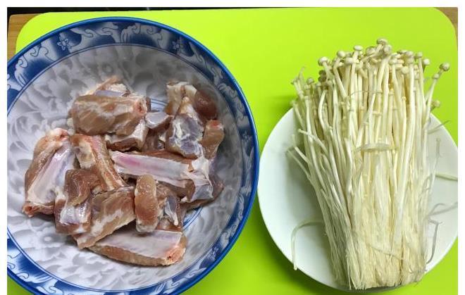 豆豉|排骨不煮不炖不炸，教你秘制做法，嫩滑多汁入味，好吃不上火