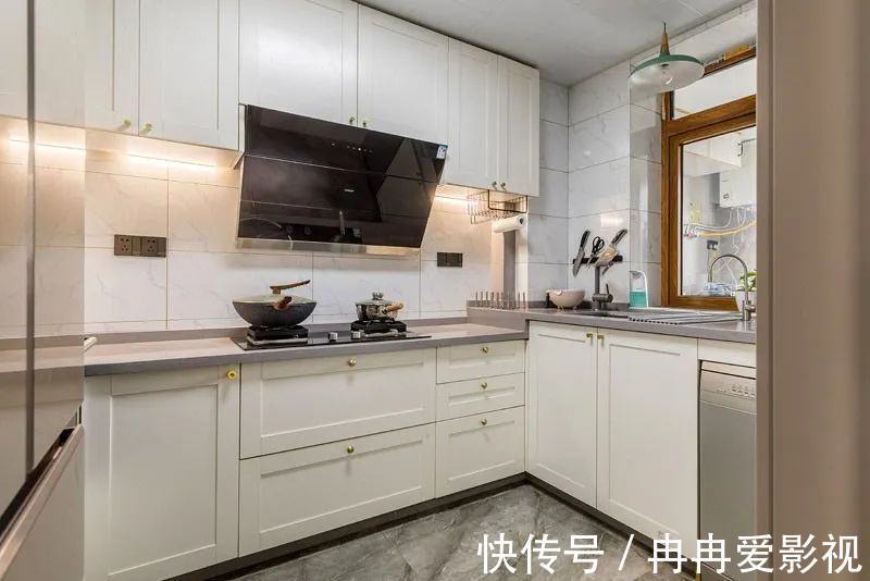 浴室镜|装修时不懂事,入住一年多才发现,当初“嫌弃”的6个设计太实用