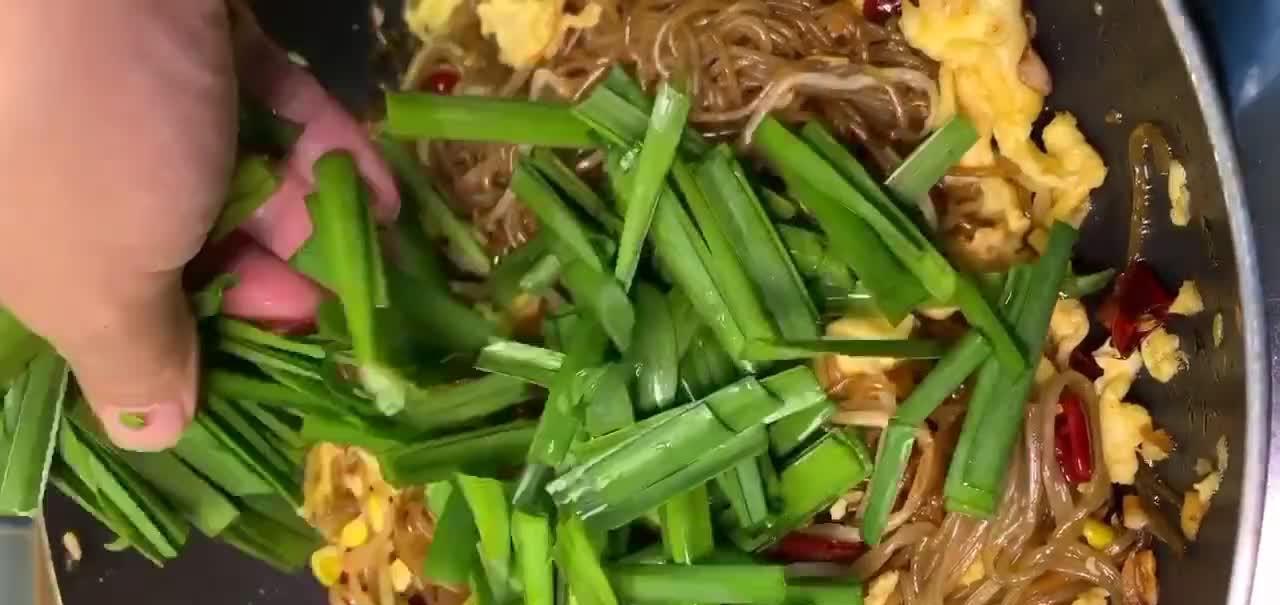 家常炒粉的做法,柔软鲜香经济实惠,既能当饭又能当菜