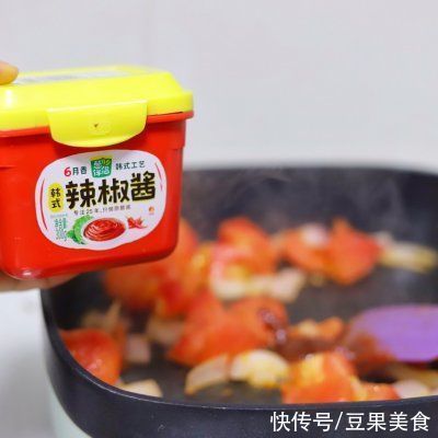 韩式|超简单10分钟下饭菜！韩式土豆烧番茄便当