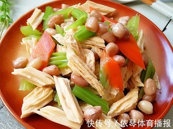 搅拌均匀|自己做一日三餐,美味有营养,简单实惠还健康,家人吃得超满意!