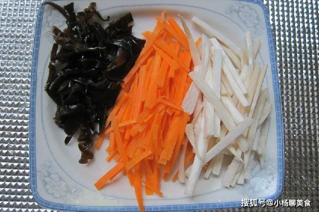 鲜美|鱼香杏鲍菇,做法简单,味道鲜美,比鱼香肉丝还要好吃
