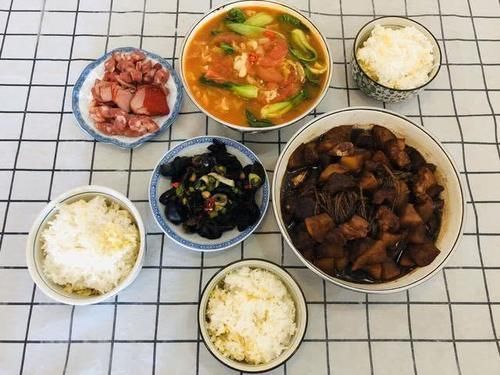 肘子肉|晒晒我家一周7天的晚餐，每天3个菜，简单却有荤有素，全家都爱吃