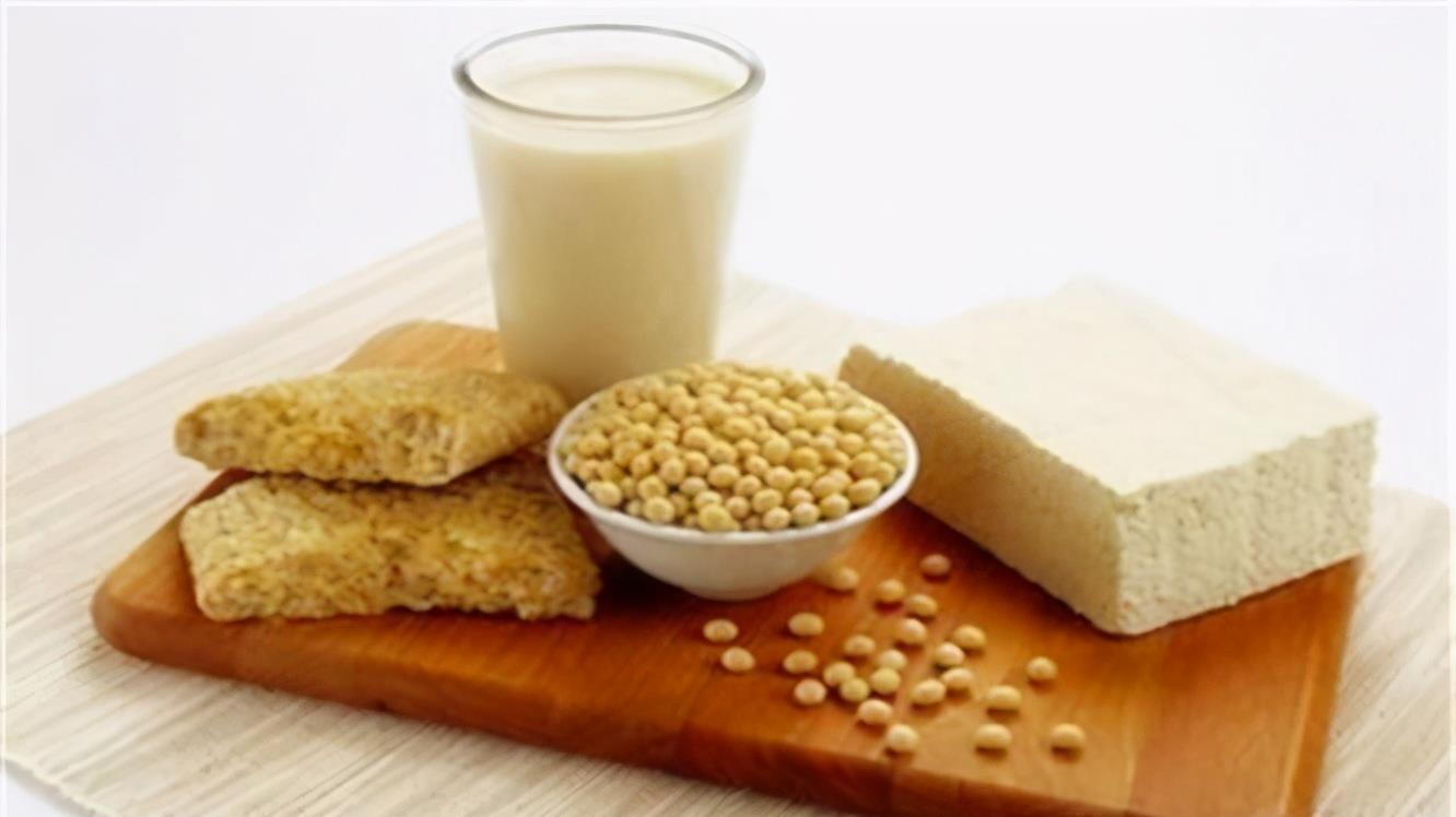 润肤|聪明的人最爱吃3种食物,补血润肤、减少皱纹,爱吃就赚了