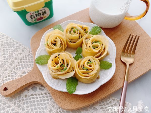 小米粉|有了这些七夕节早餐丨黄玫瑰煎饺，实力下酒