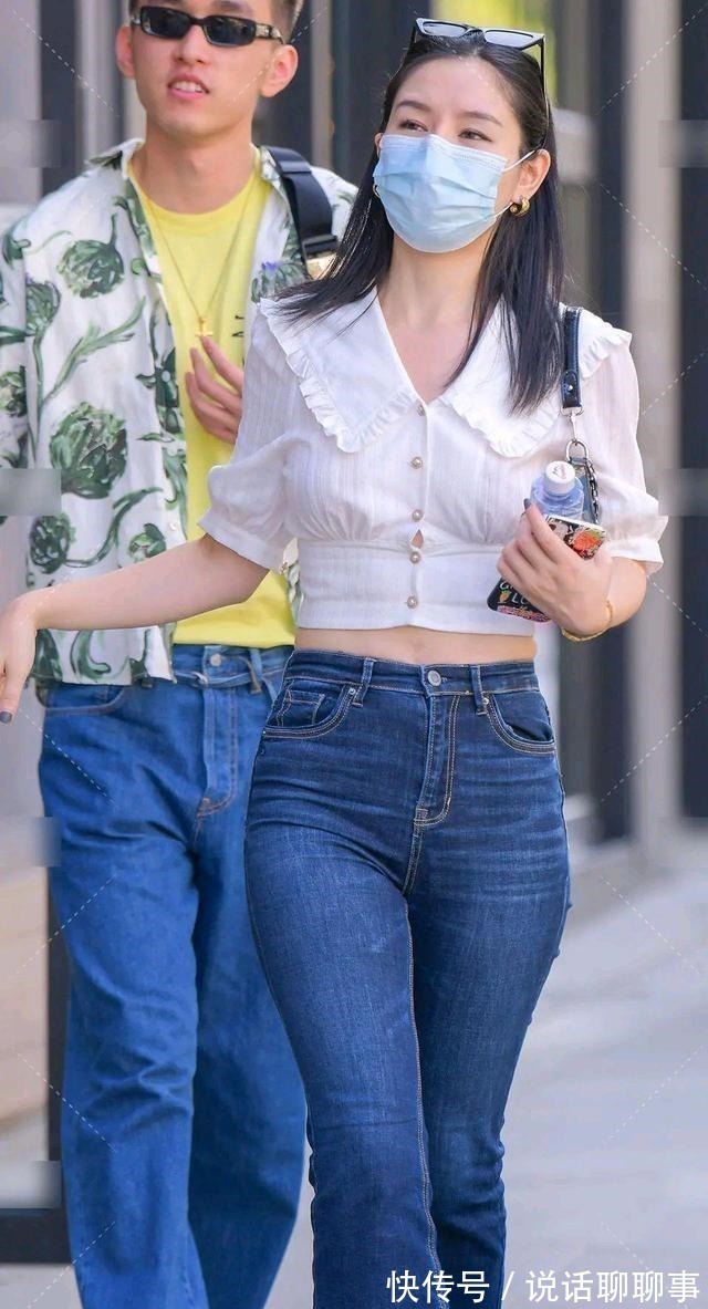 清新 文艺清新的打底裤穿搭更加吸睛夺目,显得性感动人,时尚大气!