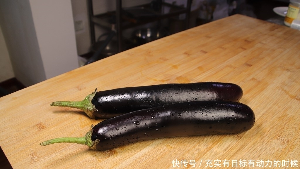 辨别|打了激素的茄子怎样辨别?老菜农:教你一招,看一眼就能分辨出来