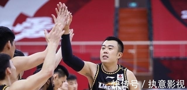 归化|一夜3消息！韩德君传喜讯，马布里谈中国男篮归化，郭士强获强援