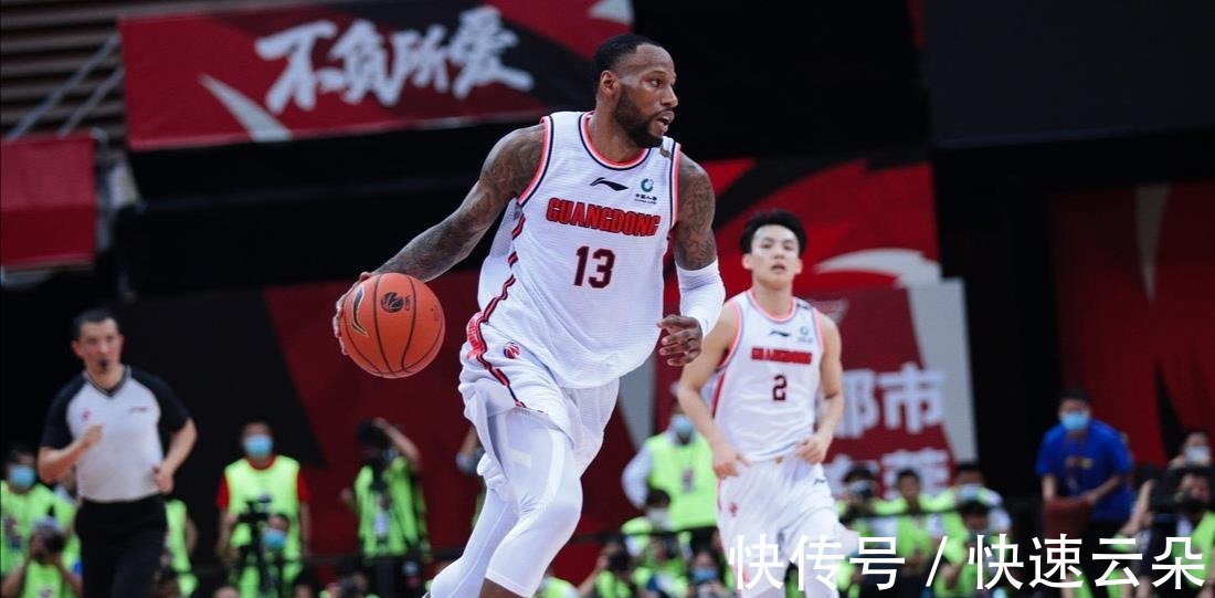 广厦队|CBA17轮排名!辽宁队独孤求败,广东队跌落深渊,大黑马遇到麻烦