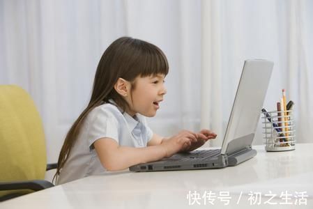 网络|该不该让孩子玩手机?世卫组织建议:接触网络不建议早于这一年龄