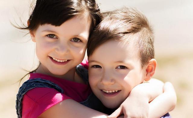 婴儿期|孩子青春期,停止长高前有3个预兆