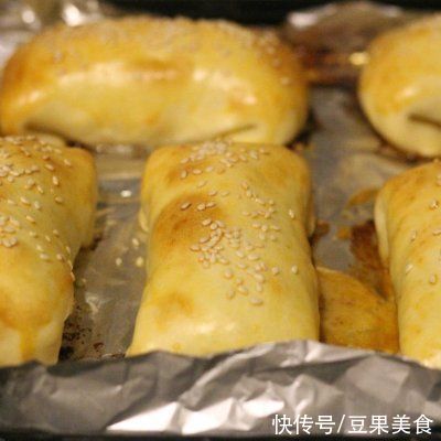牛肉馅料|#安佳马苏里拉芝士挑战赛#芝士牛肉烤包子