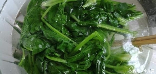 木耳|它是“天然安眠药”，2块钱一斤，我家一年吃上百斤，家人睡得香！