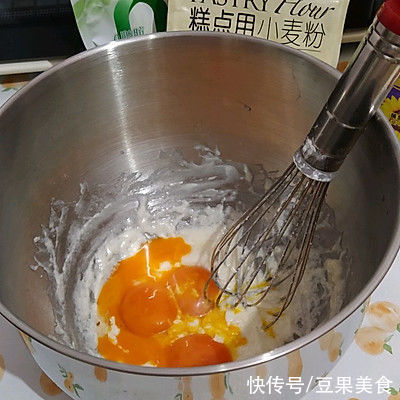 美味可口的蛋糕卷