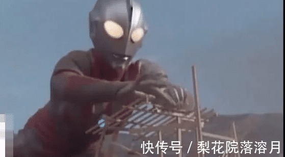 奈欧斯奥特曼|它是唯一被地球人“厌恶”的奥特曼，只会跟在别人的后面修房子