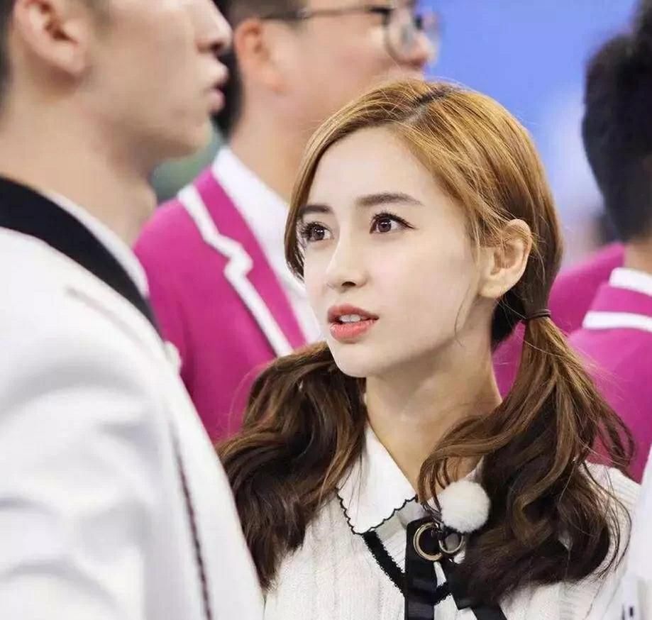 发型 众多发型中,你更喜欢那一个?最美不过高马尾,最甜不过低马尾