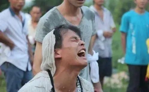 肾衰|45岁男子糖尿病入院,肾衰去世,医生:1事放纵,血糖易“飙升”