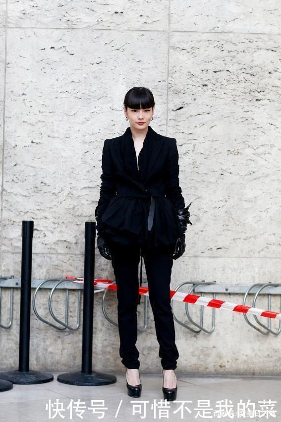 衣服不在多、关键在配色,今秋流行这3种配色单品,穿对了才时髦