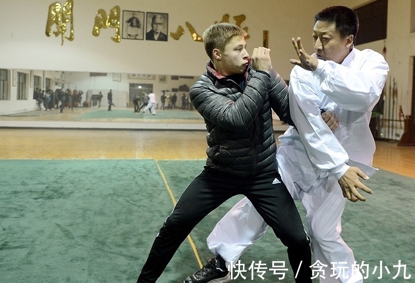先生|浅谈吴大伟的拳术造诣,曾远赴多国家讲学,乃孟村八极门8世传人