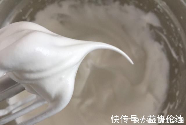 开裂|新手也会做的戚风蛋糕，不缩腰塌陷开裂，保证一次成功