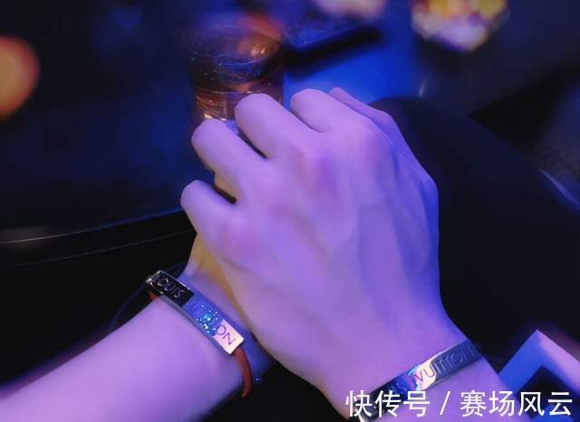 国乒|国乒2老将官宣恋情!其中一人是孙颖莎好友,退出国家队不是结束