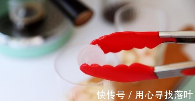 水蜜桃|甜甜的蜜桃搭配冰咖啡,美味可口,颜值高制作还简单!
