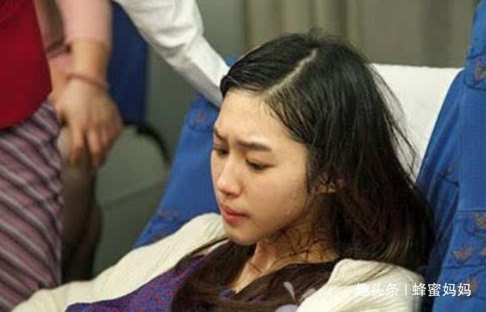 肚子|产妇刚生完娃,肚子仍“鼓的”像怀孕8个月,医生手术后对不起