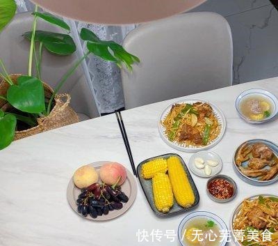 面条|排骨豆角焖面这么做最好吃，一般人我不告诉他！