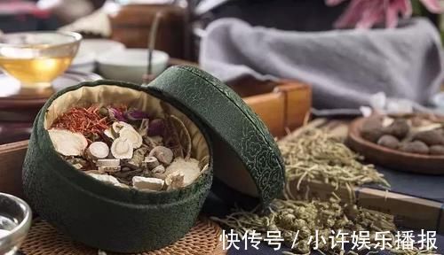 黄芪|外行吃人参,内行只吃它!补气、生血特厉害,价格是人参零头!