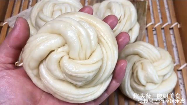 面粉|蒸花卷,不要直接就上锅蒸,3个小诀窍,花卷松软多层、不塌陷