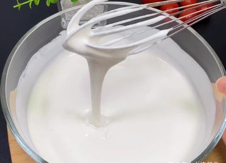 不用牛奶不用蛋,冬天喜欢吃的小点心,香甜可口,自己做挺简单